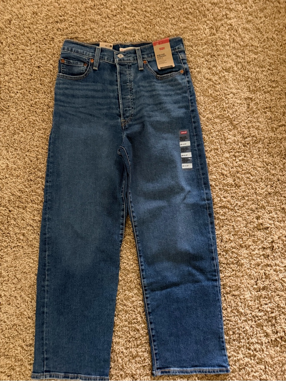 Levi's Women's High-Rise Straight Jeans in Dark Blue Wash
